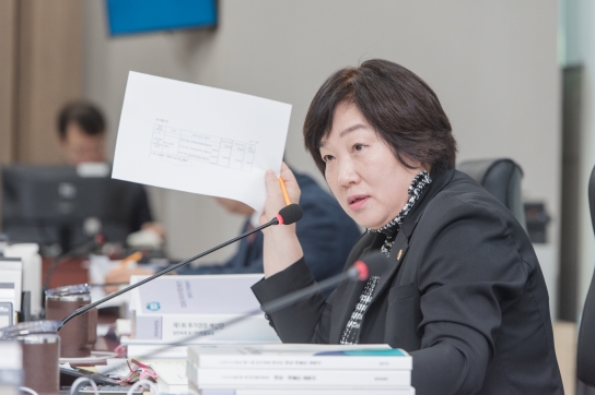 지미연 경기도의원, “부정확하고 부실한 추가경정예산안 심의자료 제출은 1410만 경기도민을 대표하는 경기도의회를 무시하는 처사”