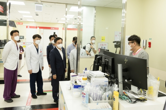 김동연 경기도지사, “추석 때 아프지 말자 덕담하는 현실 참담 정부가 결자해지해야”