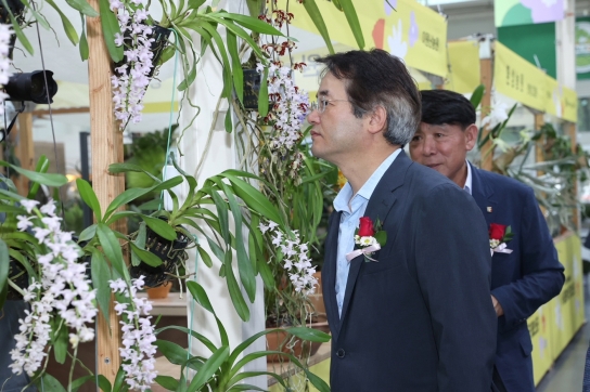 【포토뉴스】 이동환 고양시장, 한국화훼농협 'K-플라워굿페스타' 참석