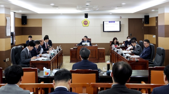 인천시의의회 무시하나… 행감에 임하는 인천시 태도 ‘낙제점’ 질타