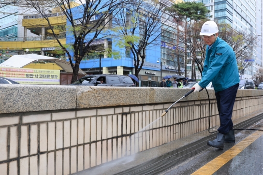 이동환 고양시장, 새봄맞이 도로 시설물 로드 체킹 실시