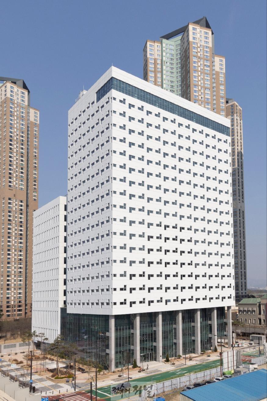 1. 백석동 업무빌딩(고양시 신청사 예정지)1.jpg