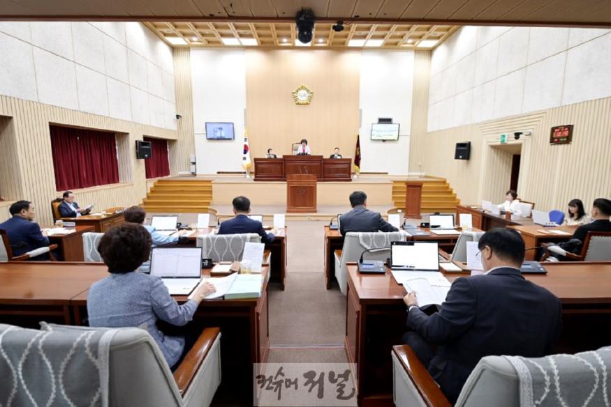 1. 임시회 개회.jpg