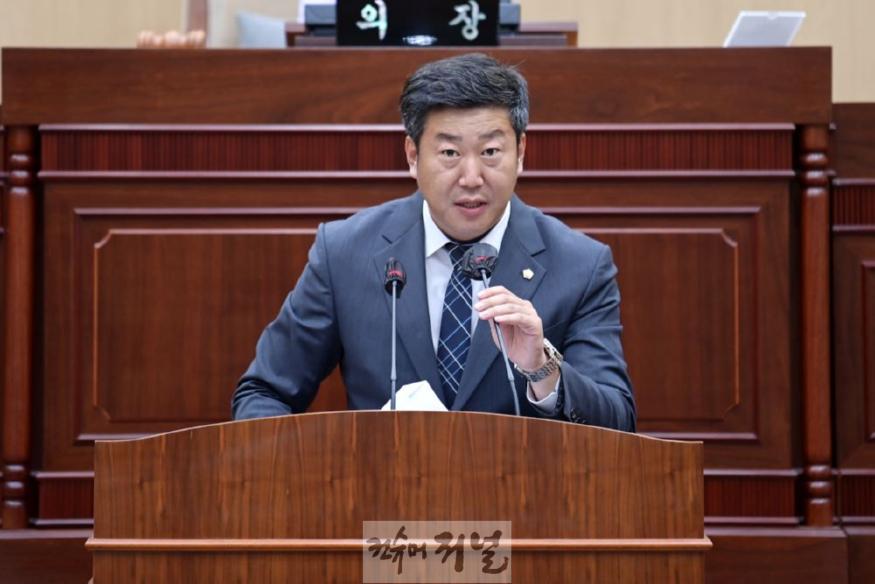 4. 5분자유발언 윤재구 의원.jpg