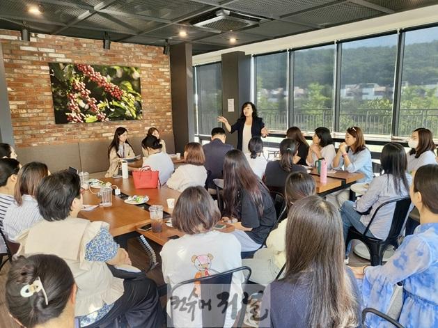 240926 곽미숙 의원, 고양중학교-신원중학교 통합 학군지 대책 마련 간담회 개최, 통학 대책 마련 촉구.jpg