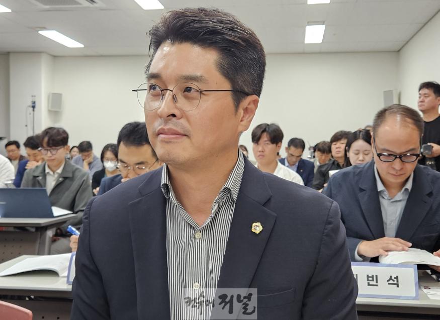 241004 이재영 의원, 주 4.5일제 추진 공청회 참석 초고령화 시대를 감안한 사회적 합의가 선행 되어야 (1).jpg