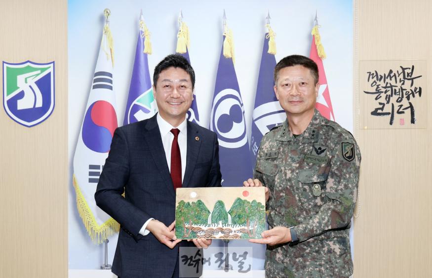 241008 김진경 의장, 7일 ‘육군 제51보병사단’ 방문...장병 헌신과 노고에 감사 전달 (1).jpg