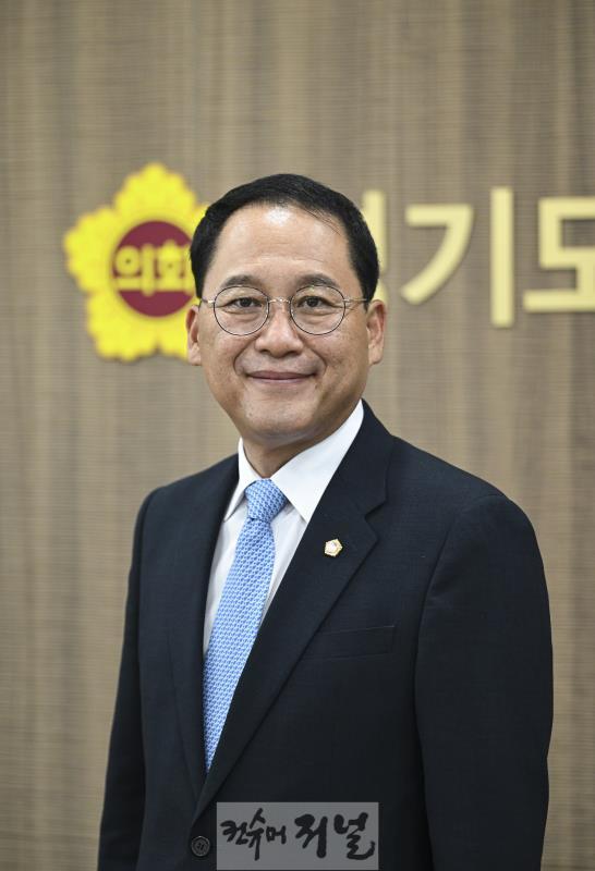안광률 위원장.jpg