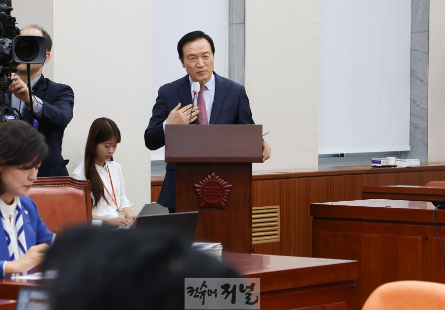 241022_임태희_교육감_“기존_교육의_틀과_경계를_넘어_공교육의_영역을_확대하는_경기교육_추진”(사진3).jpg