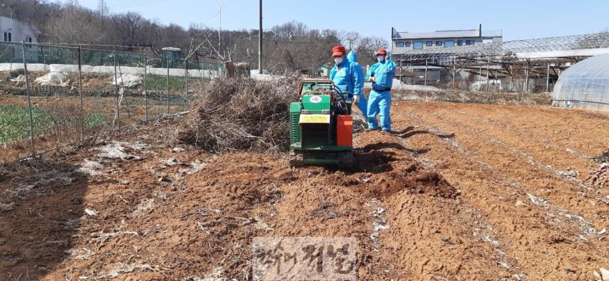 1024 계양구, 2024년 가을철 산림 인접지역 영농부산물 파쇄 지원 (1).jpg