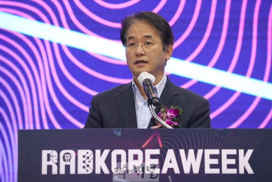 1-1.이동환 고양특례시장(2024 대한민국 첨단기술대전).jpg