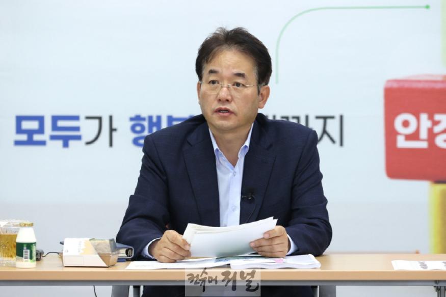 3.이동환 고양시장“내년 세계지방정부연합 아태총회, 파급효과  높여야”(1).jpg
