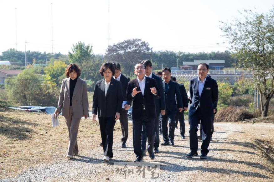 국가보훈부장관 연천군 유엔군 화장장 현장방문 (2).jpg