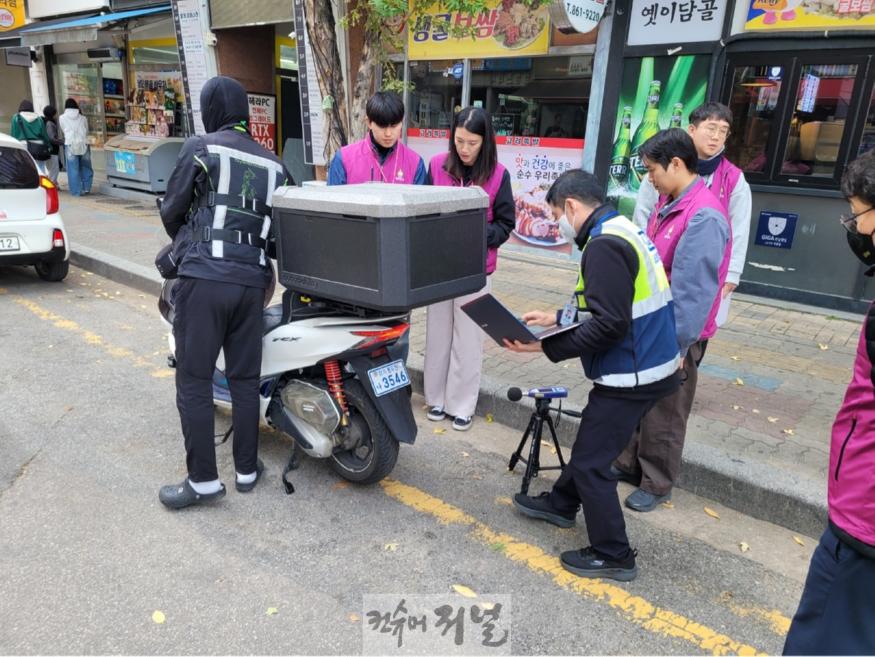 2. 동두천시, 150대 차량 점검 중 19건 적발 … 번호판 위반 및 불법 튜닝 등 집중 단속(1).jpg