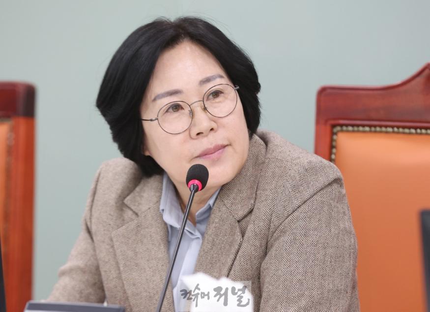 241108 서현옥 의원, 경기도 AI국 사업운영 공정성 문제 질타.jpg