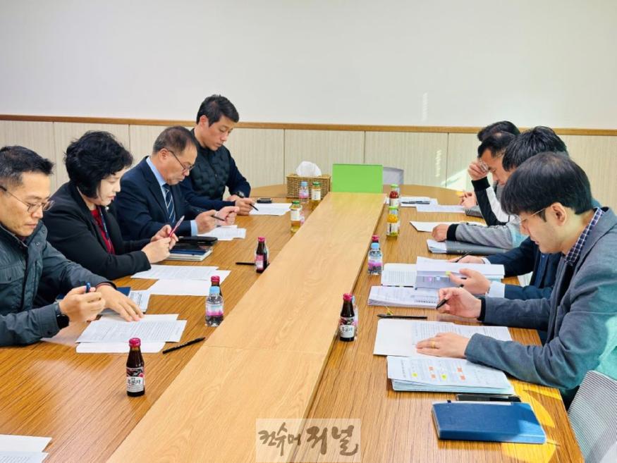 (사진)이용창_위원장_루원중_방문_사진_(1).jpg