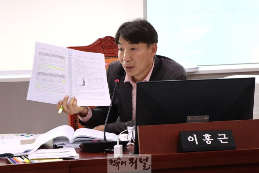 241114 이홍근 의원, 경기도의 허술한 ‘경기도 버스운송사업조합 지도.감독 결과’ 질타.jpg