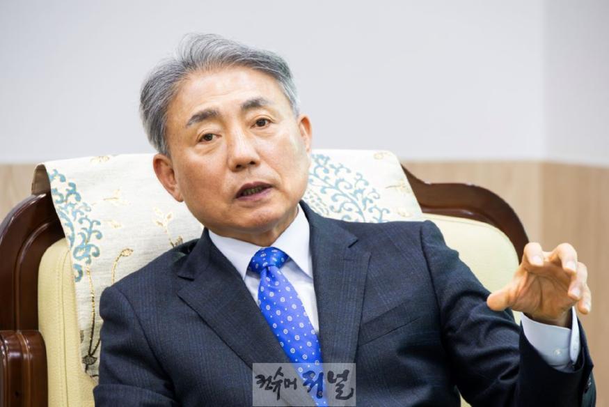 윤환 계양구청장(1).jpg
