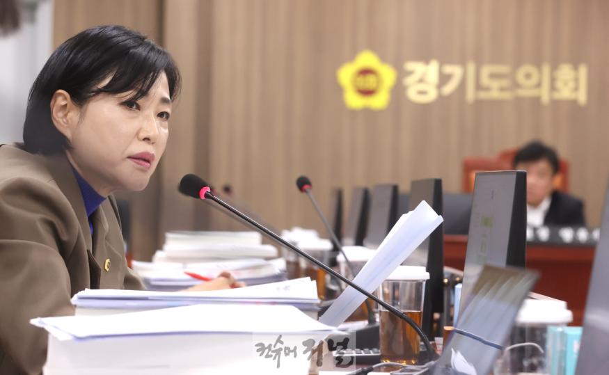 241121 이경혜 의원, 경기도교육청 임태희 교육감, 비서실 운영 매뉴얼 부재 강력 비판.JPG