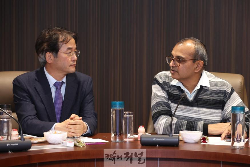1-6. 인도 구루그람 시정부 방문 1.jpg
