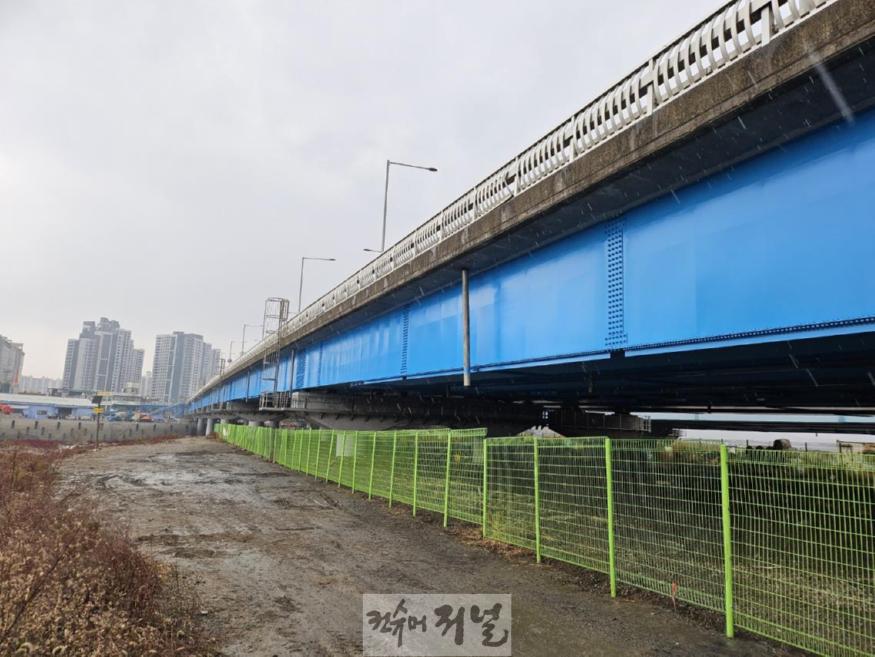 보도자료1-1 소래대교 대규모 보수공사 완료.jpg