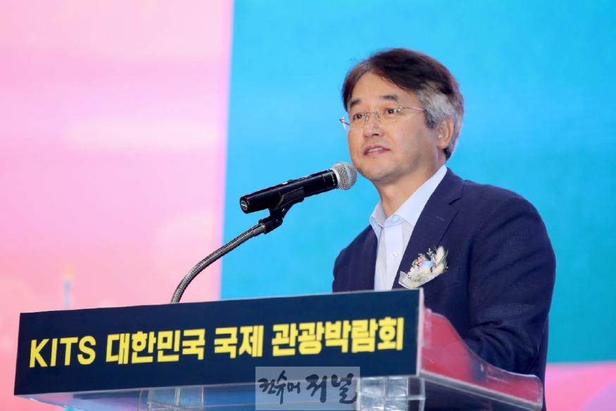 1-1. 지난해 대한민국 국제 관광박람회에 참석한 이동환 고양특례시장.jpg