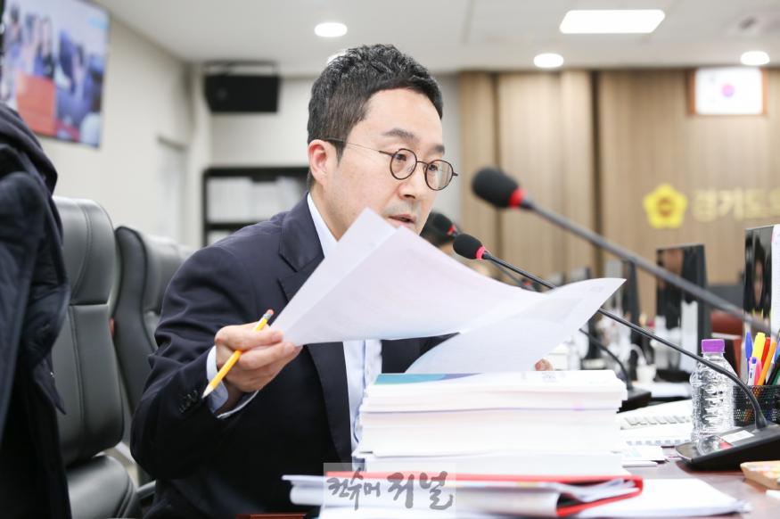 241203 최병선 의원  “경기도 세수 추계는 무책임한 낙관…재정 파탄 우려”.jpg