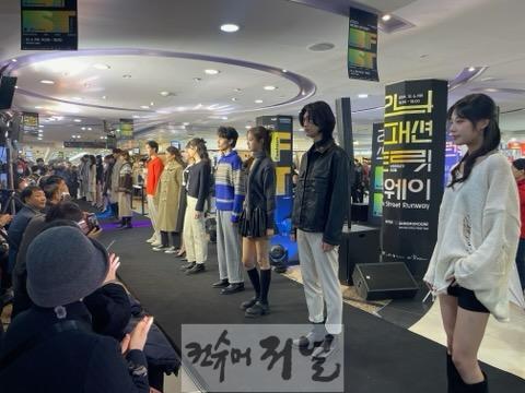 5. 부평상권르네상스, ‘부평지하상가 패션쇼’진행2.jpg