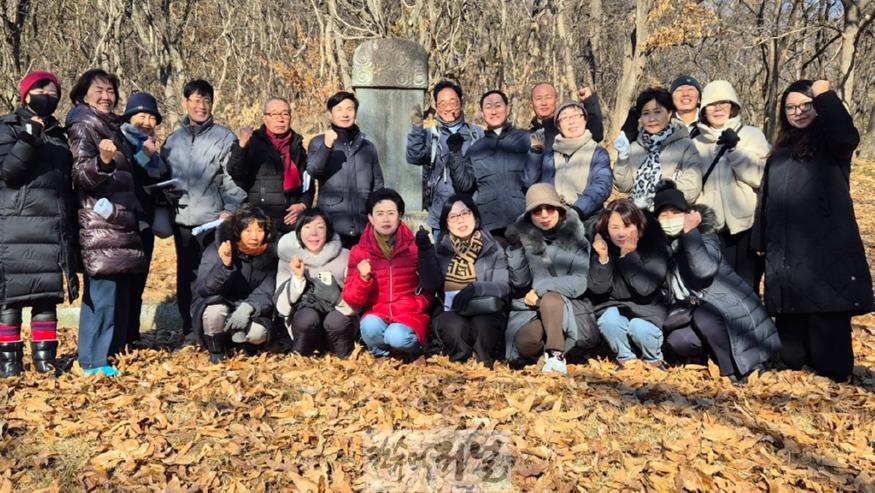 8.고산동(고산동, 지역리더들 향토역사가와 함께 마을 역사 탐방)1.jpg