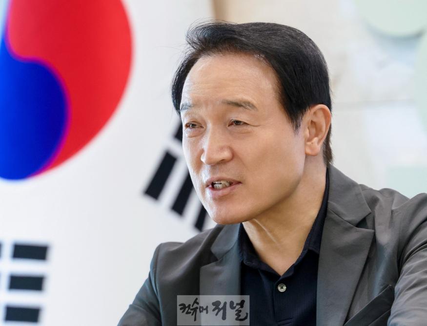 241223_임태희_교육감_취임_후_고발_및_수사_13건_의뢰_악의적_교육활동_침해_엄정_대응(사진2).JPG