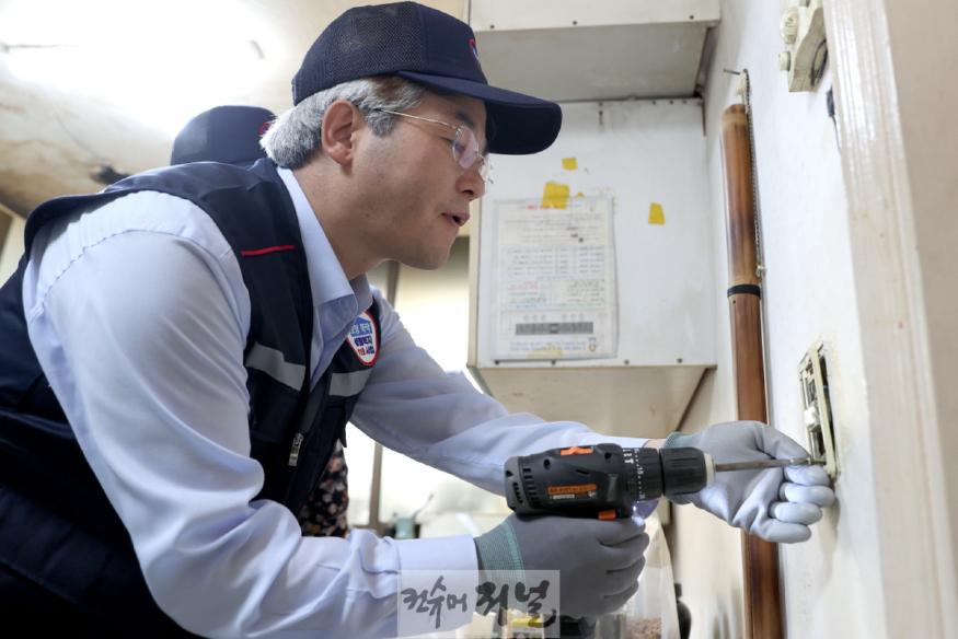 2-4. 이동환 고양특례시장 고양 뚝딱 현장 방문.jpg