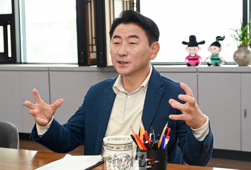 시민소통담당관(2025년 새해 다짐과 시정운영 방향)1-김동근 의정부시장.JPG