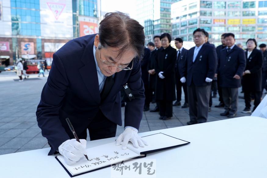 1. 이동환 고양시장 “여객기 참사 희생자와 유가족에 깊은 애도와 위로” (1).JPG