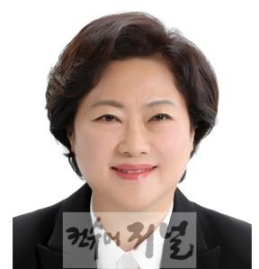 chairman6(1)(1)(1)(1).jpg