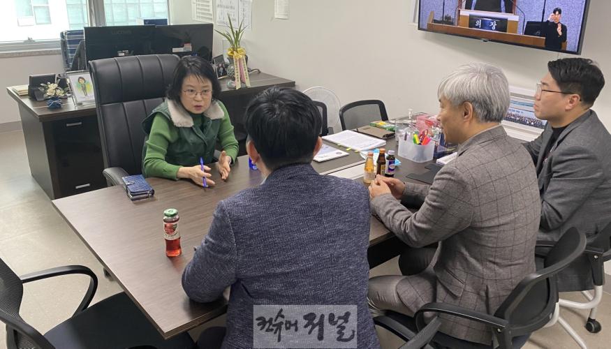 250102 김미리 의원, 경기도교육청의 교원 고용휴직 정책 문제 제기.jpg