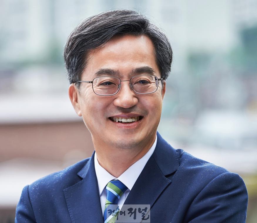 김동연 경기도지사.jpg