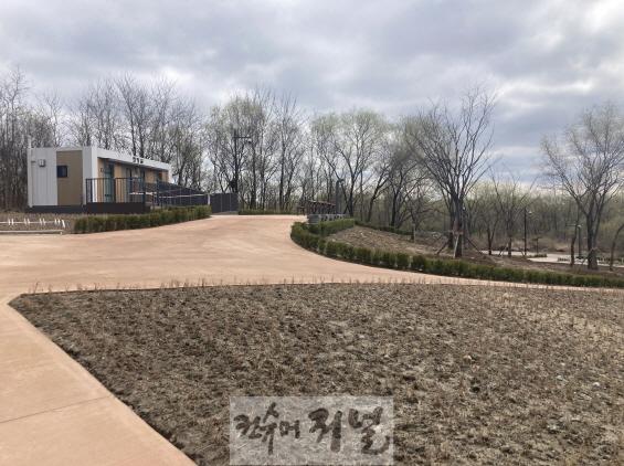1-5. 방화대교 하부쉼터 조성.JPG