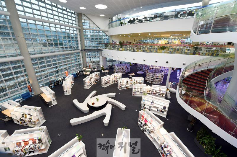 1.시민소통담당관(설 연휴를 만끽할 특별한 장소들 소개)2-의정부미술도서관.JPG