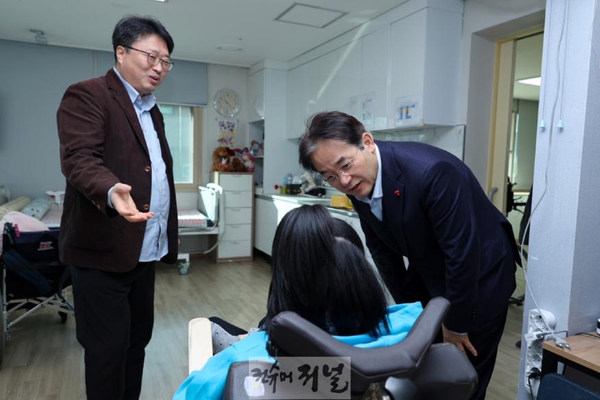 1. 이동환 고양시장, 설 명절 맞아 사회복지생활시설 격려 방문 (1).JPG