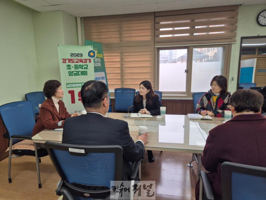 (250124)장윤정 의원, 안산 성포중·안산공고 방문…교육현장 목소리 청취(1).jpg