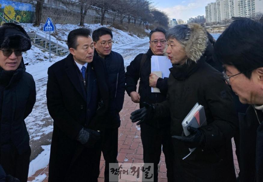 250207 경기도의회 김성수 의원, 안양 시민들의 숙원 해결을 위한 ‘안양천 정비사업’ 본격 추진한다(1).jpg
