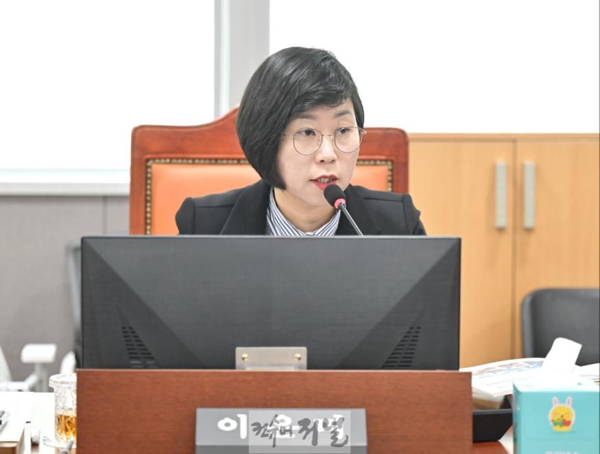 250217 이은미 의원, 소방공무원 근무환경 개선 촉구1.jpg