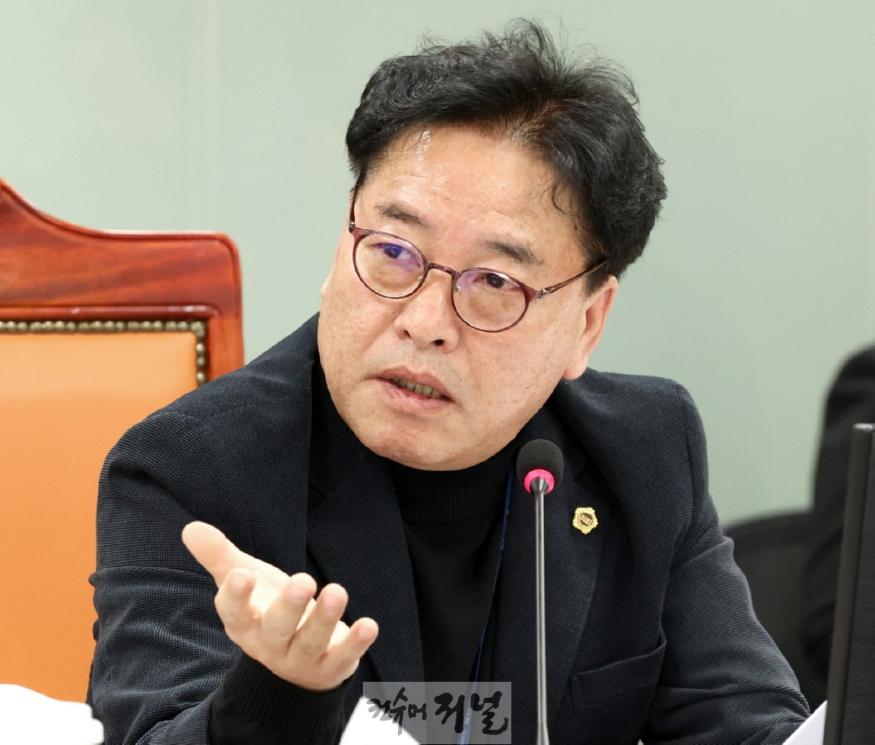 250220 김동규 의원, 안산국제고 설립 재검토 등 경기도교육청의 반복된 행정 실패 강하게 질타.JPG