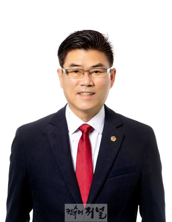 윤태길 의원님.jpg