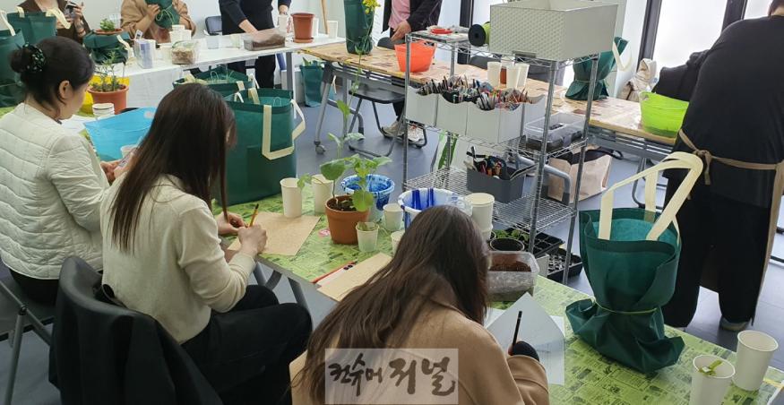 1-7. 해움 김이박 작가 ‘다시, 해움’.jpg