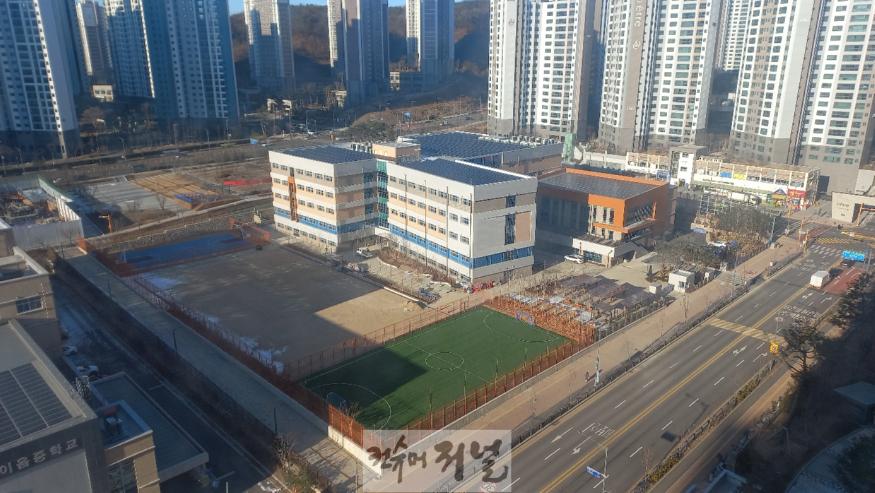 5. 인천광역시교육청, 민·관 소통협의회 구성·운영으로 검단지역 과대학교·과밀학급 적기 해소와 지원.jpg