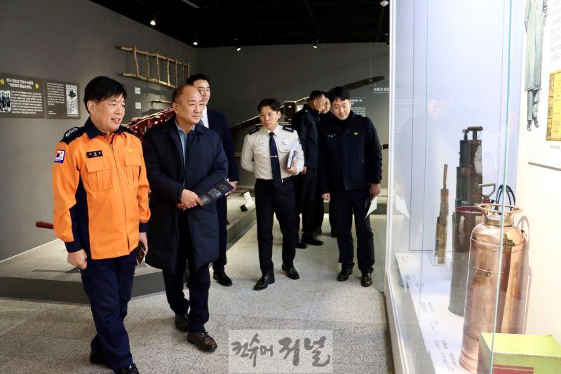 250228 이영희의원, 대한제국 소방복, 117년만에 복원...소방 역사 보존 더욱 힘써야2.jpg