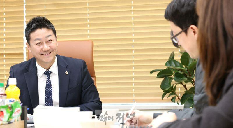 250319 김진경 의장, 시흥시 주요사업 진행 현황 살펴 (1).jpg