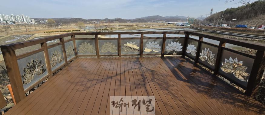보도자료3-1 시흥시 연꽃테마크 전망대 연중 개방.jpg