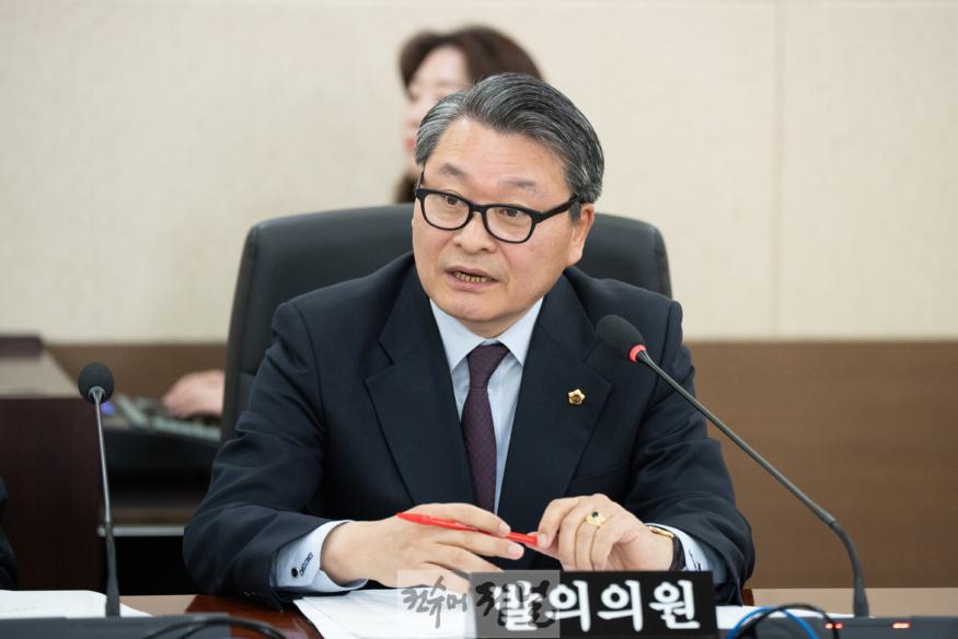 (사진)인천시의회 김유곤 의원 의정활동 모습 (1).jpg